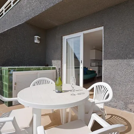 Διαμέρισμα Costa Isora 1 *